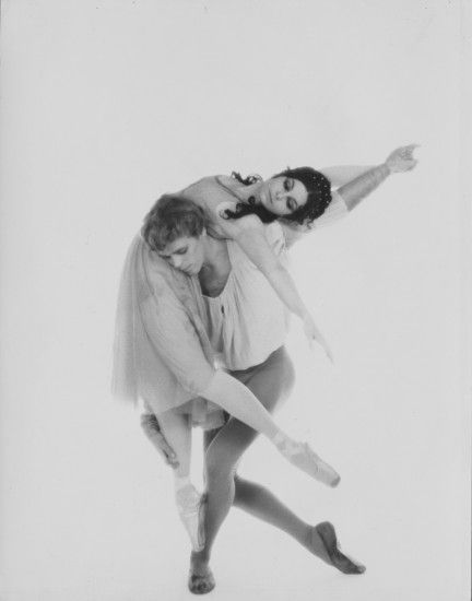 Lynn Seymour and Christopher Gable ©Roy Round